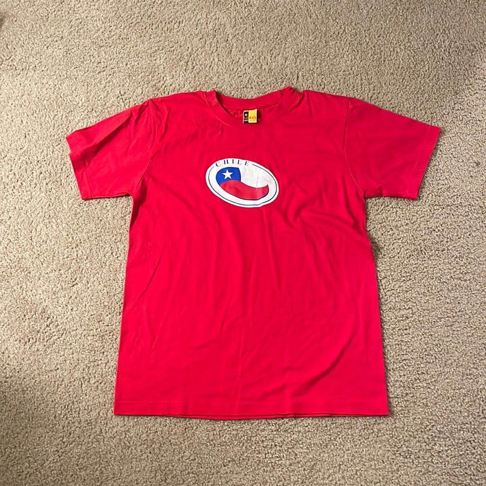 Red medium Chile shirt